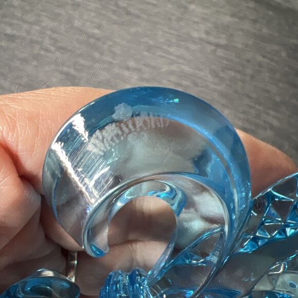 Waterford Crystal Aqua Fleur De Lys 2013 Ornament EX9923 - Picture 5 of 5